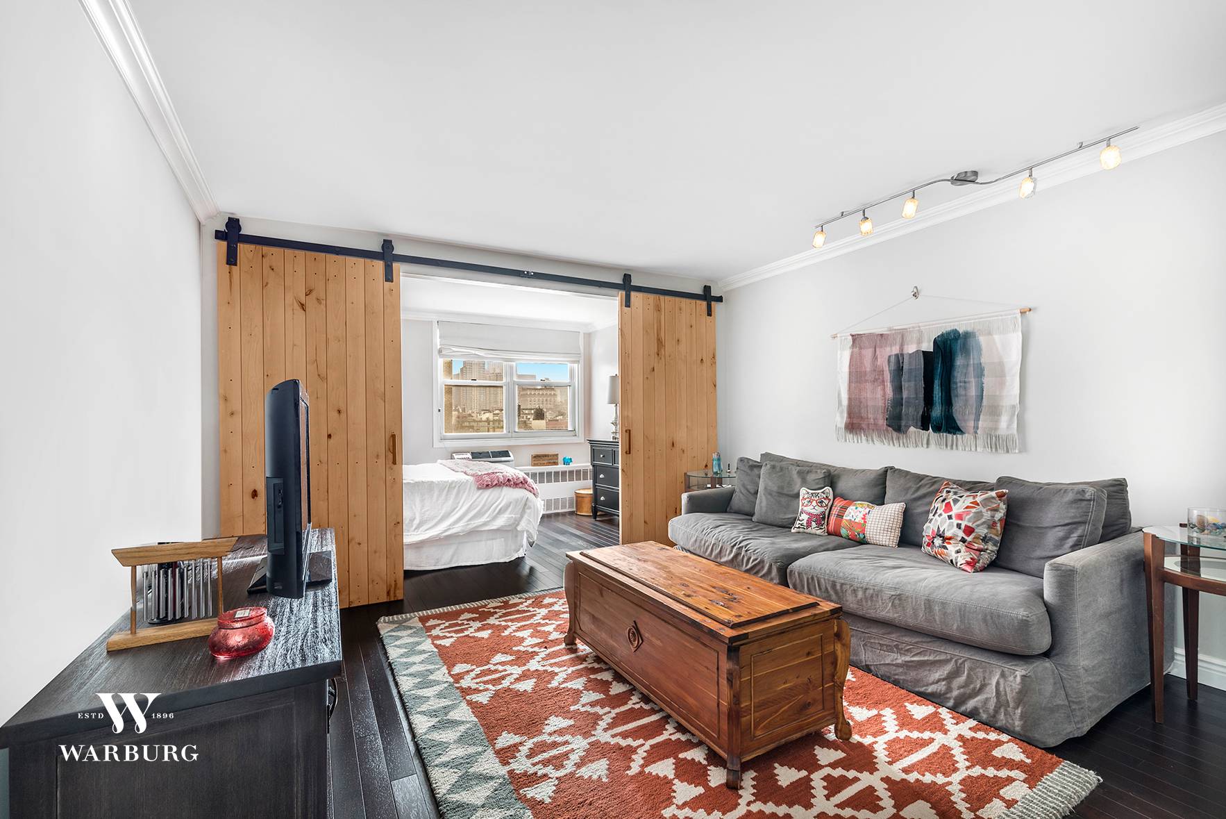 Enjoy one of the most favorable and unique Studio layouts that exists in all of Manhattan !