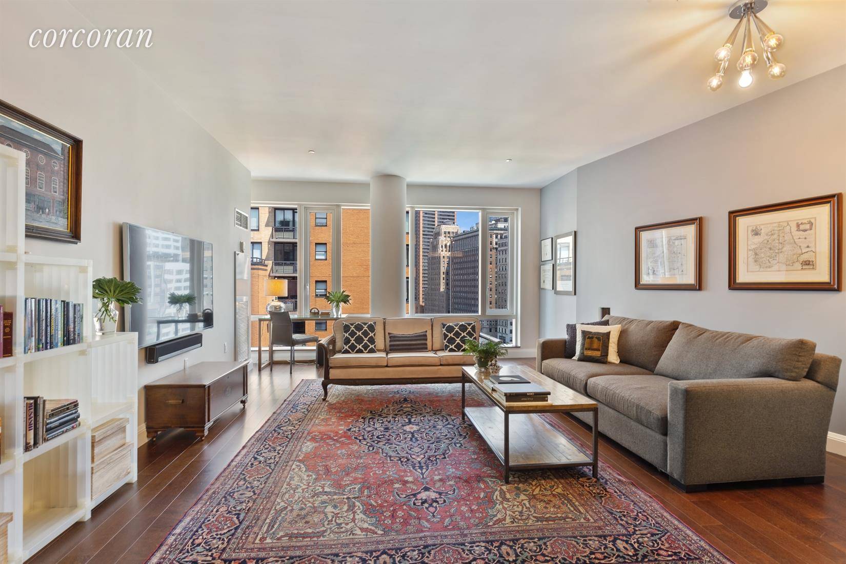 Beautiful Light ! This mint condition, highest floor, one bedroom C unit has incredible light with a birds eye view of the extraordinary West Thames Pedestrian Bridge and Battery Park ...