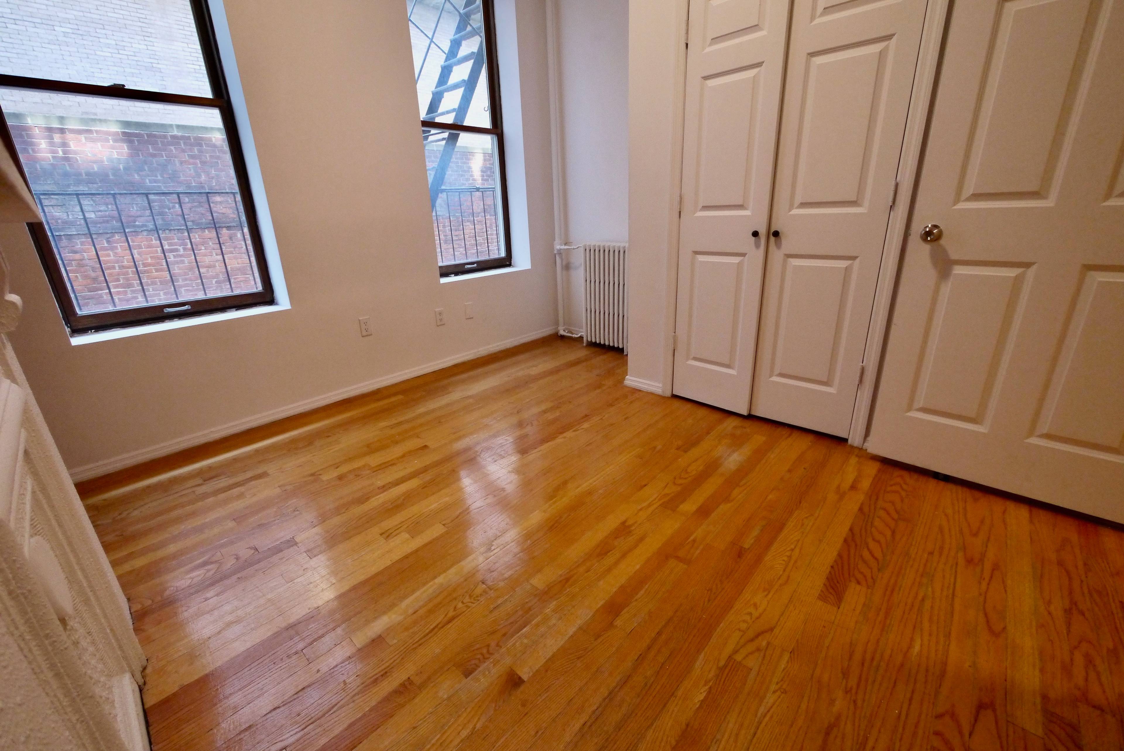 Quiet One bedroom apartment in a prime Gramercy park location, just off of third avenue.