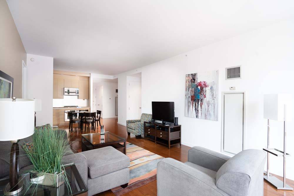 Spectacular 2BD 2BA in The Heart Of Manhattan for Rent