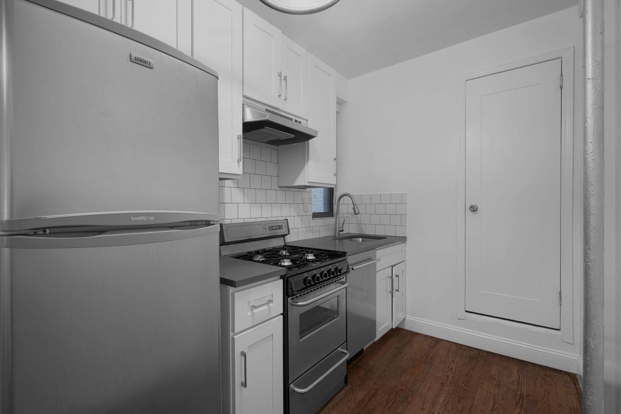 Beautiful Newly Renovated 1 Bedroom on Heart of UES