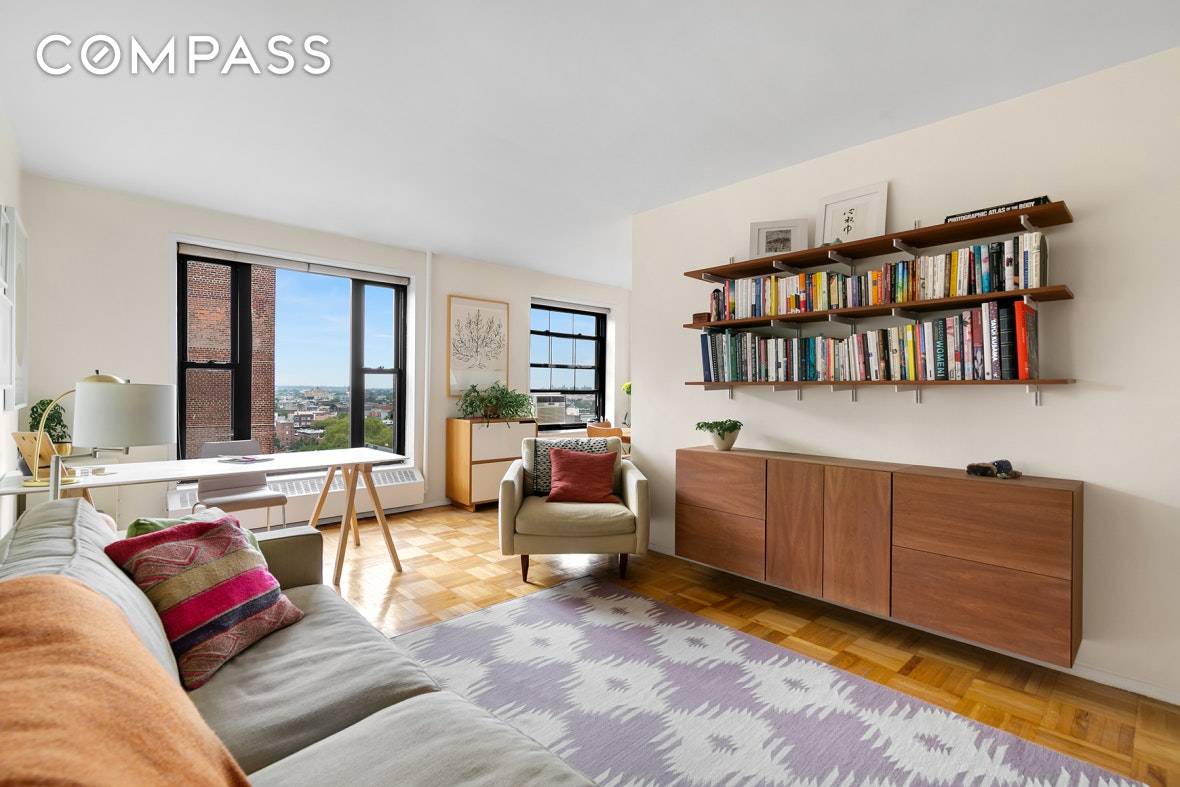 With panoramic Brooklyn views from every one of its oversized windows, the sky s the limit in this generously sized, light filled corner one bedroom Clinton Hill home.