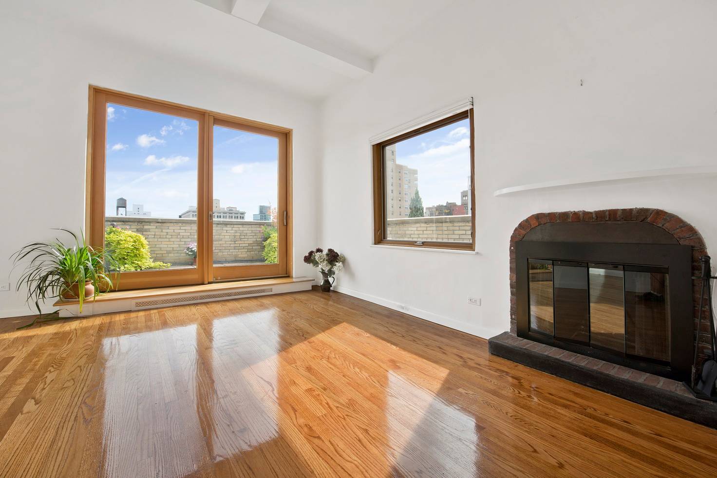 SOUTHEAST CORNER TWO BED PH WITH WRAP TERRACE AND FIREPLACE AT 25 FIFTH AVENUE!