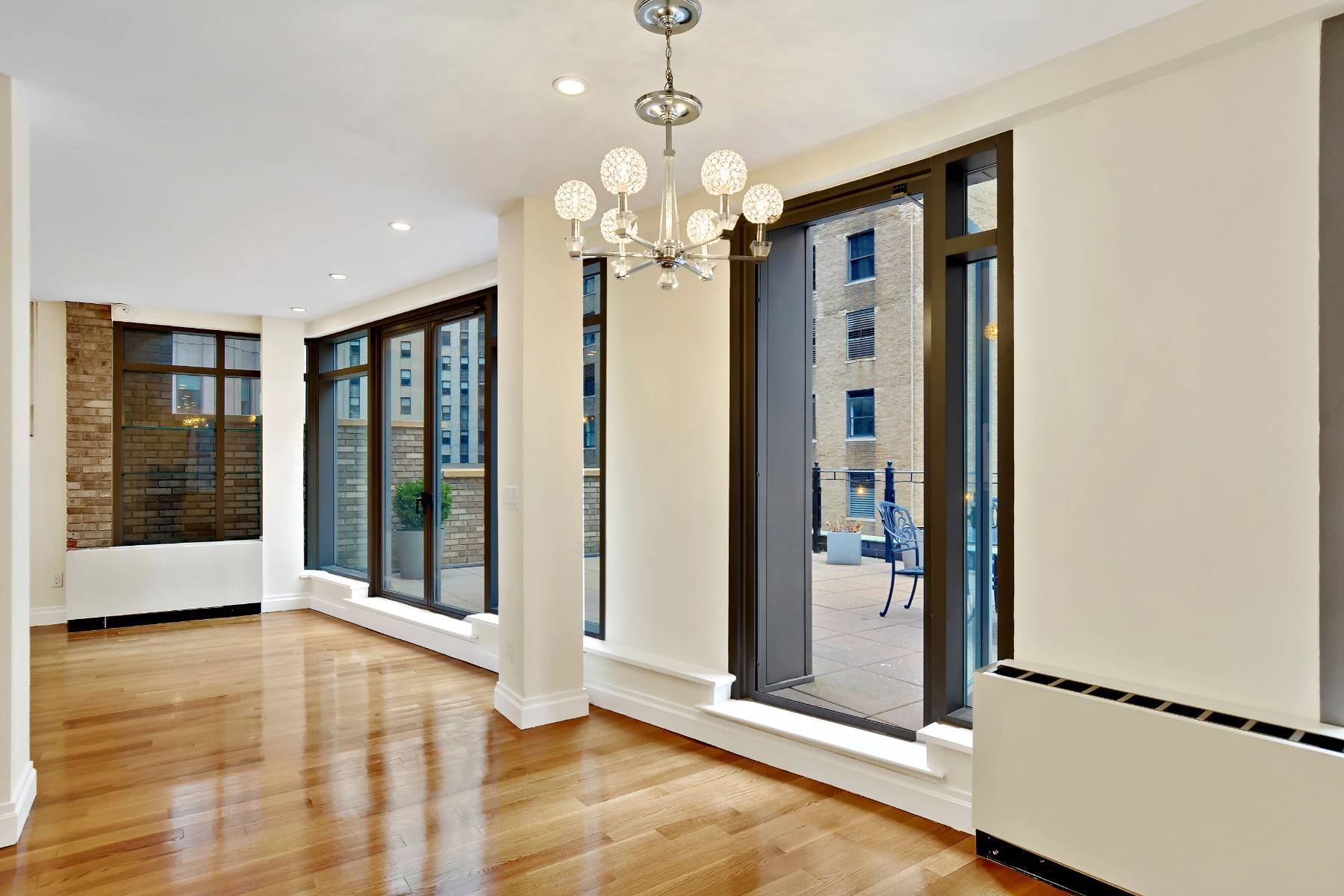 In the heart of the Financial District rests the crowning achievement of the boutique Block Hall Condominium.