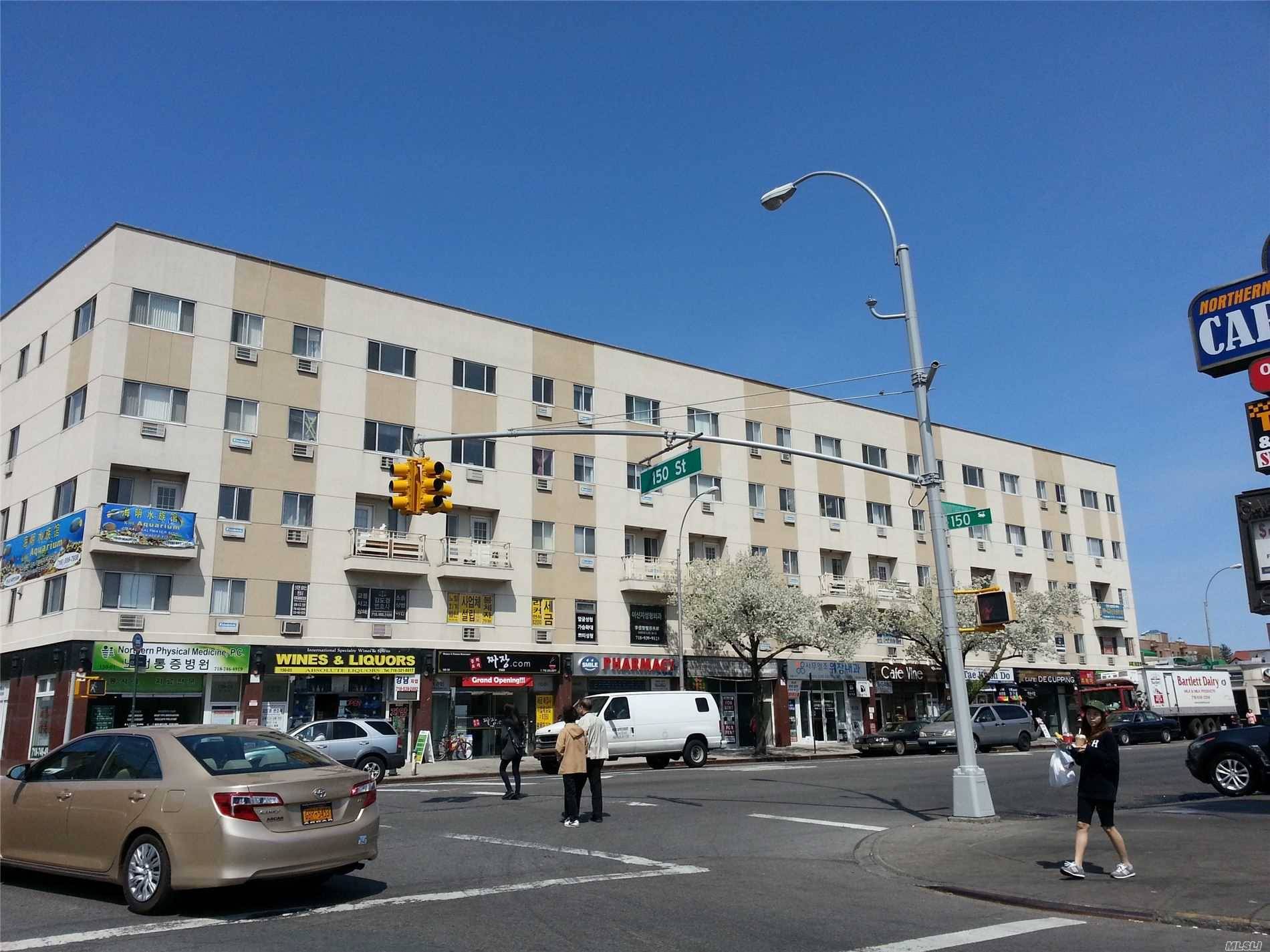 Northern commercial Flushing queens