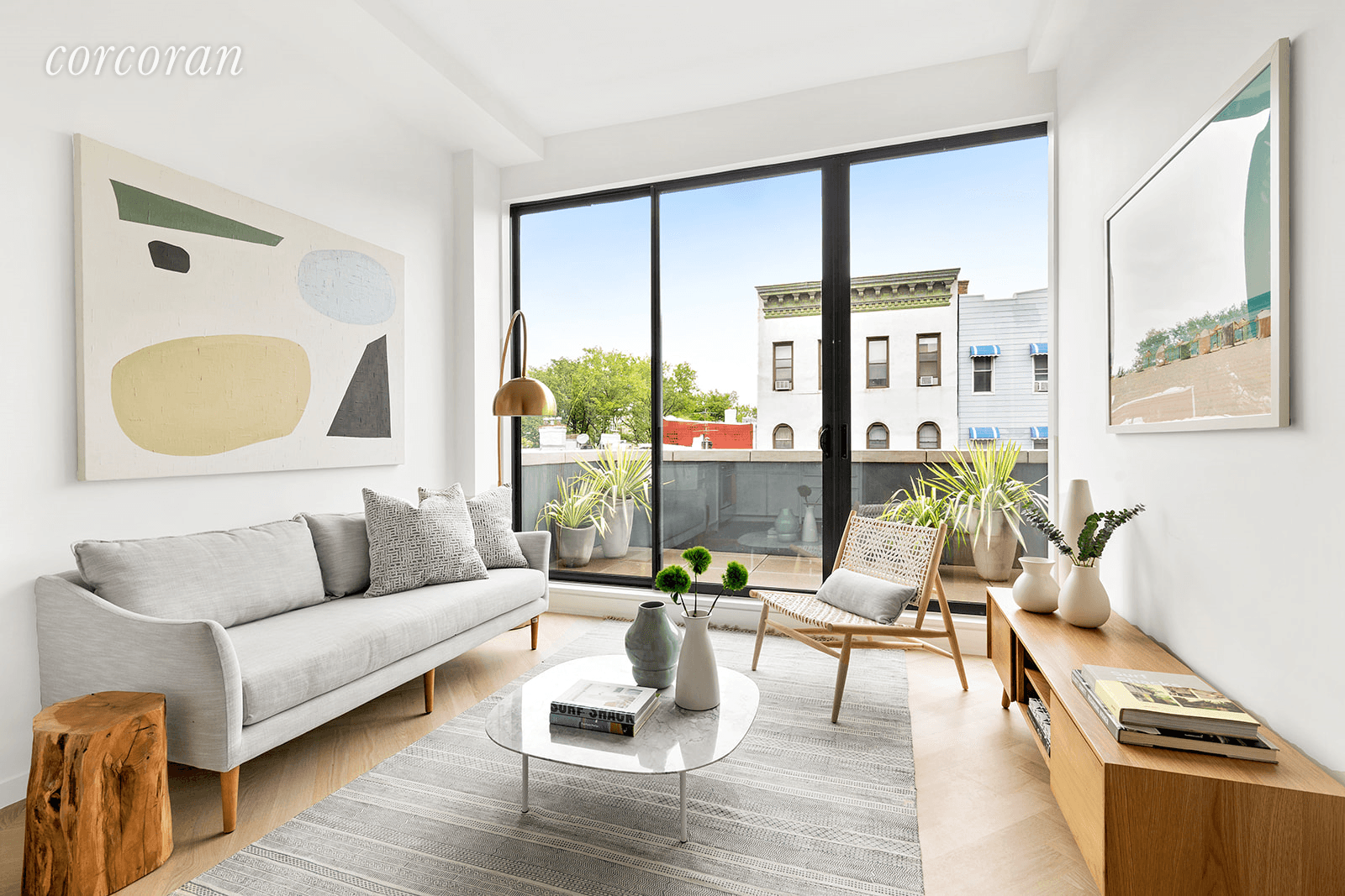 NEW to MARKET ! Prepare to fall head over heels for 539 Lorimer 4 open and airy, custom built condominiums in prime Williamsburg, Brooklyn.