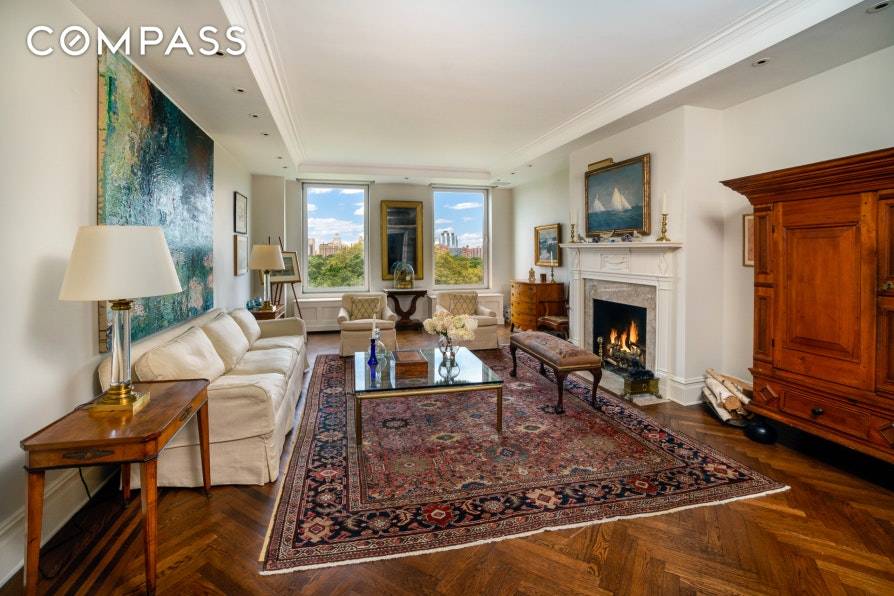 Four Seasons of Extraordinary Central Park Views Located in a premier Fifth Avenue prewar cooperative building, this exceptional property has unparalleled views of Central Park, the reservoir, and the iconic ...