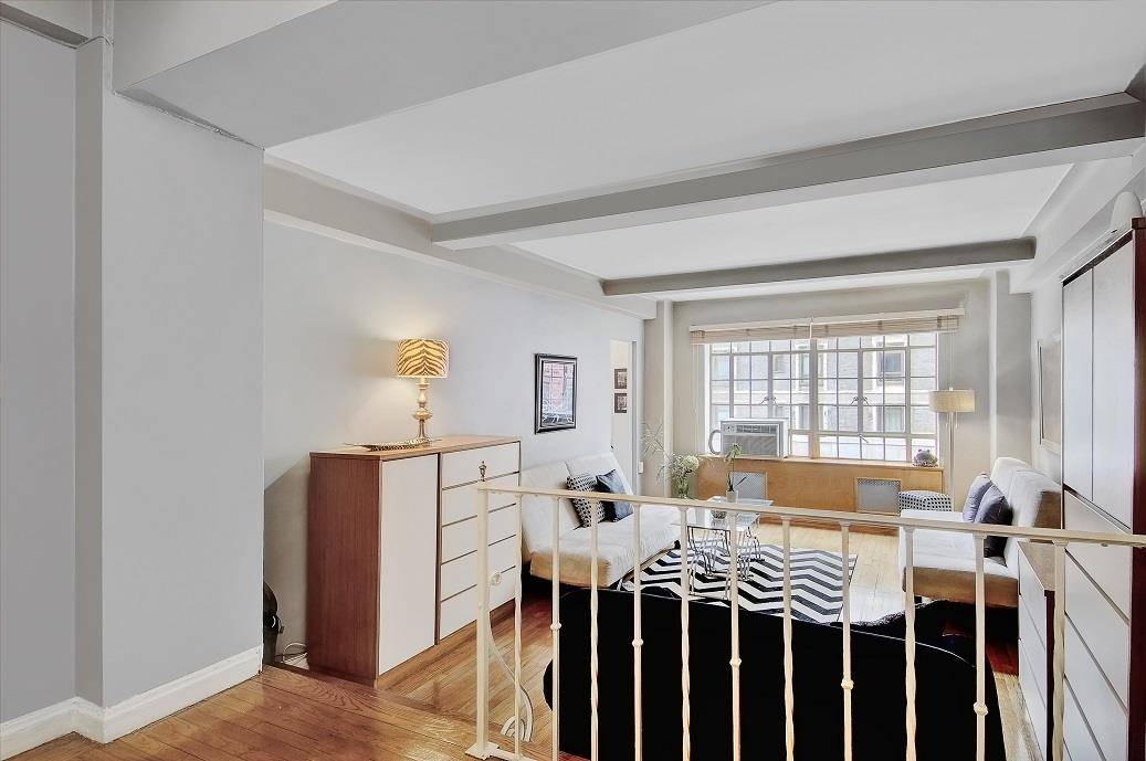 Bring your own vision to this delightfully sunny, south facing, art deco Park Avenue studio apartment with a character all its own.