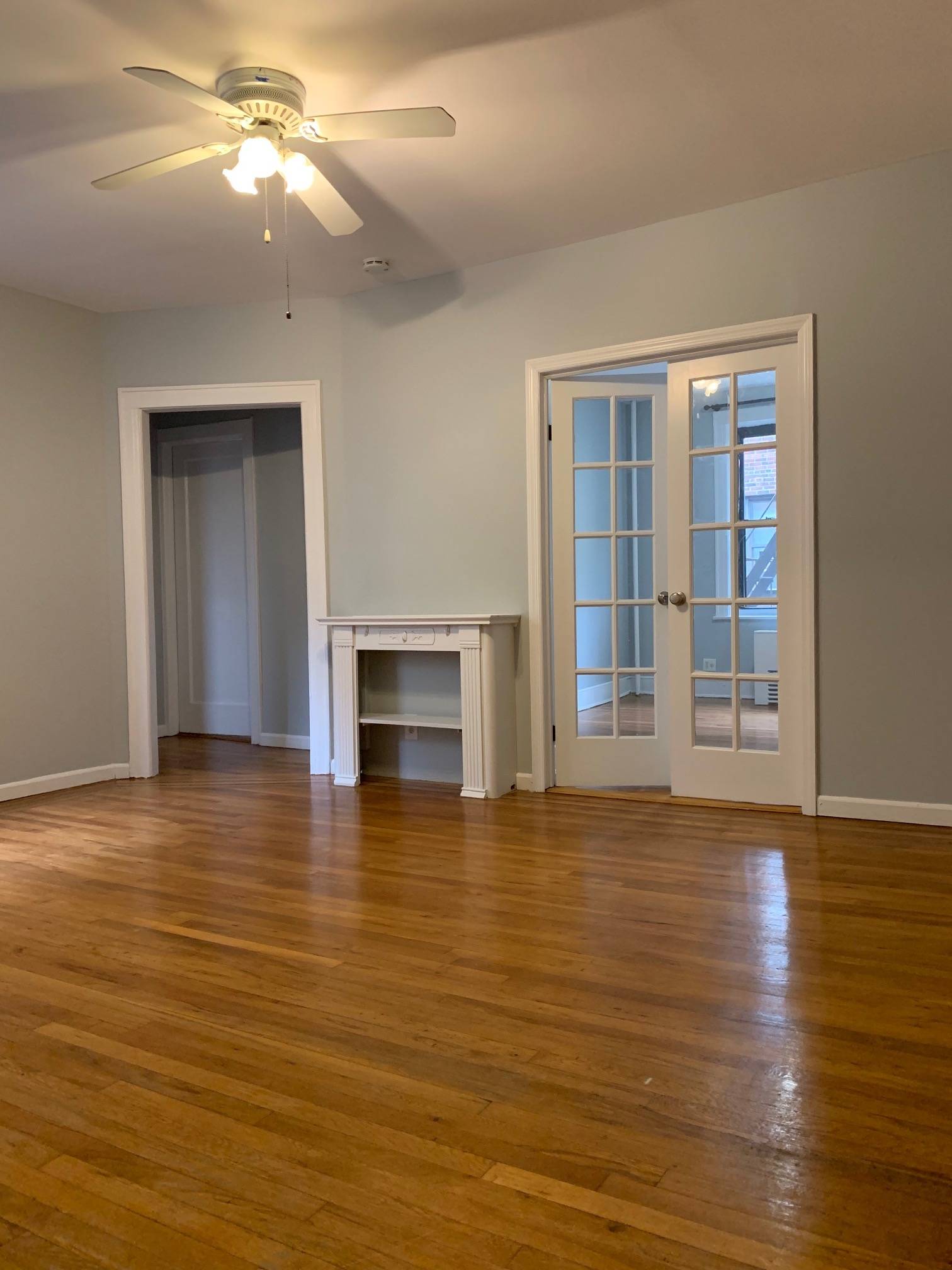 SPACIOUS 2/BD IN THE HEART OF SUNNYSIDE
