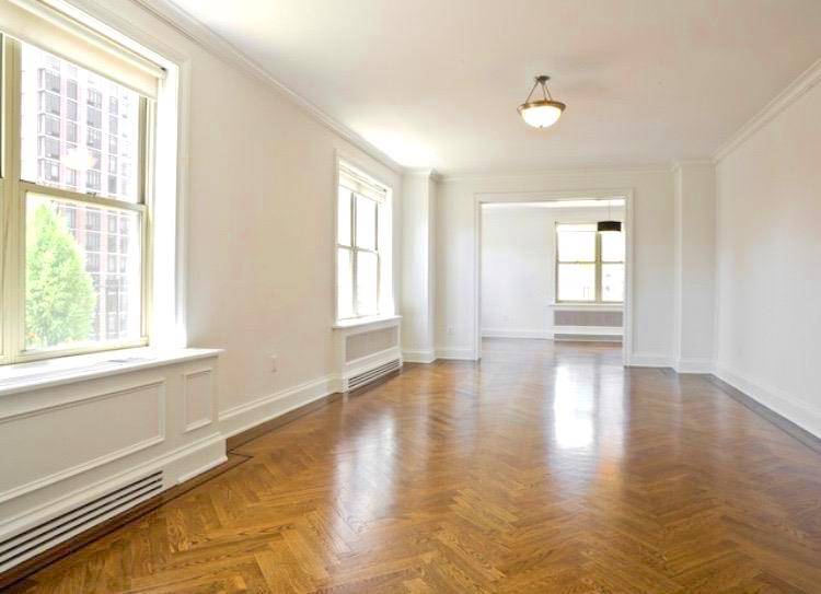 Gracious 3 Bedroom & 4 Bath Penthouse in Murray Hill