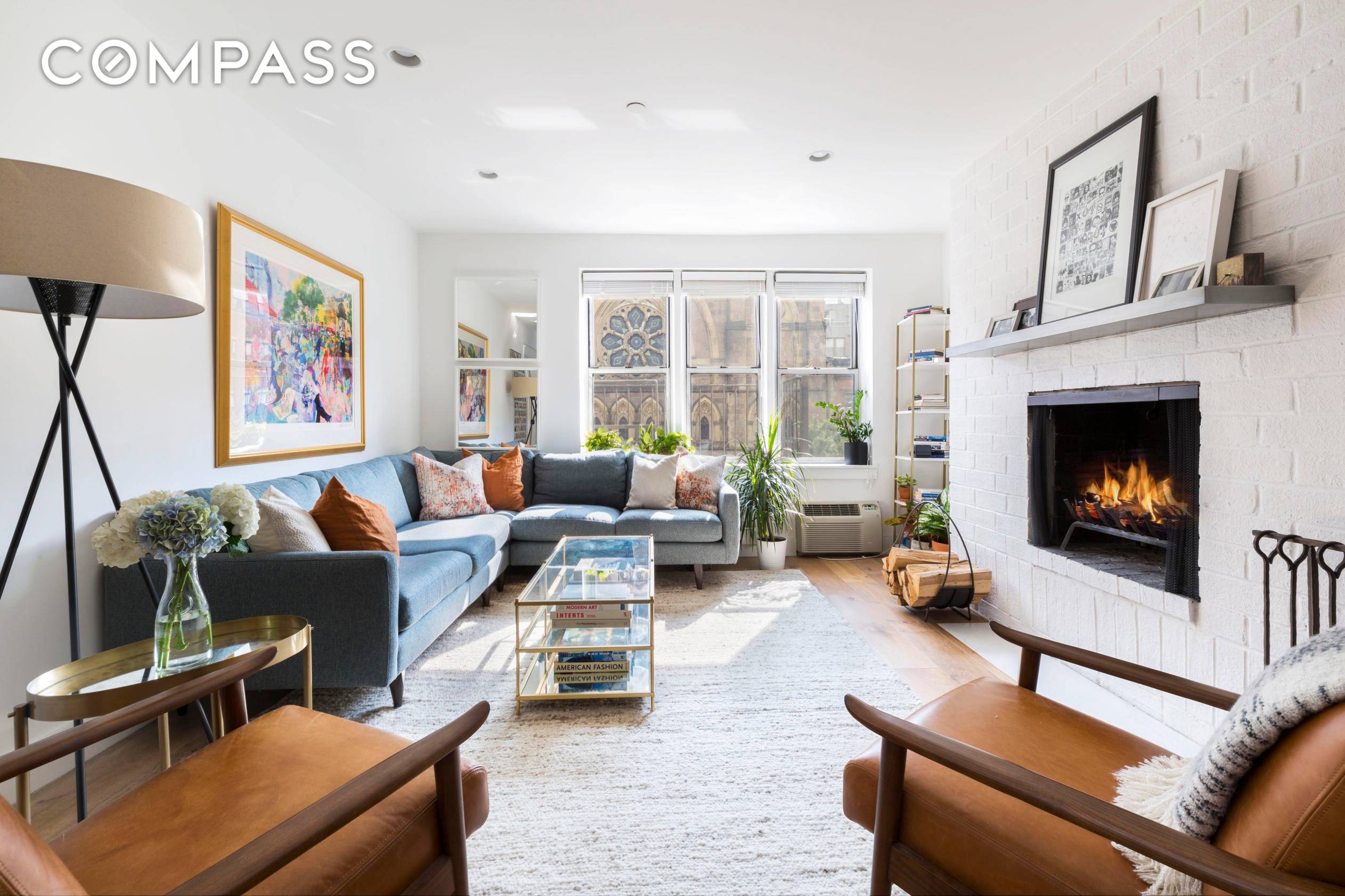 Located in the heart of the Meat Packing District and also at the cross roads ofThe West Village and Chelsea, this spacious one bedroom, renovated just a few years ago, ...