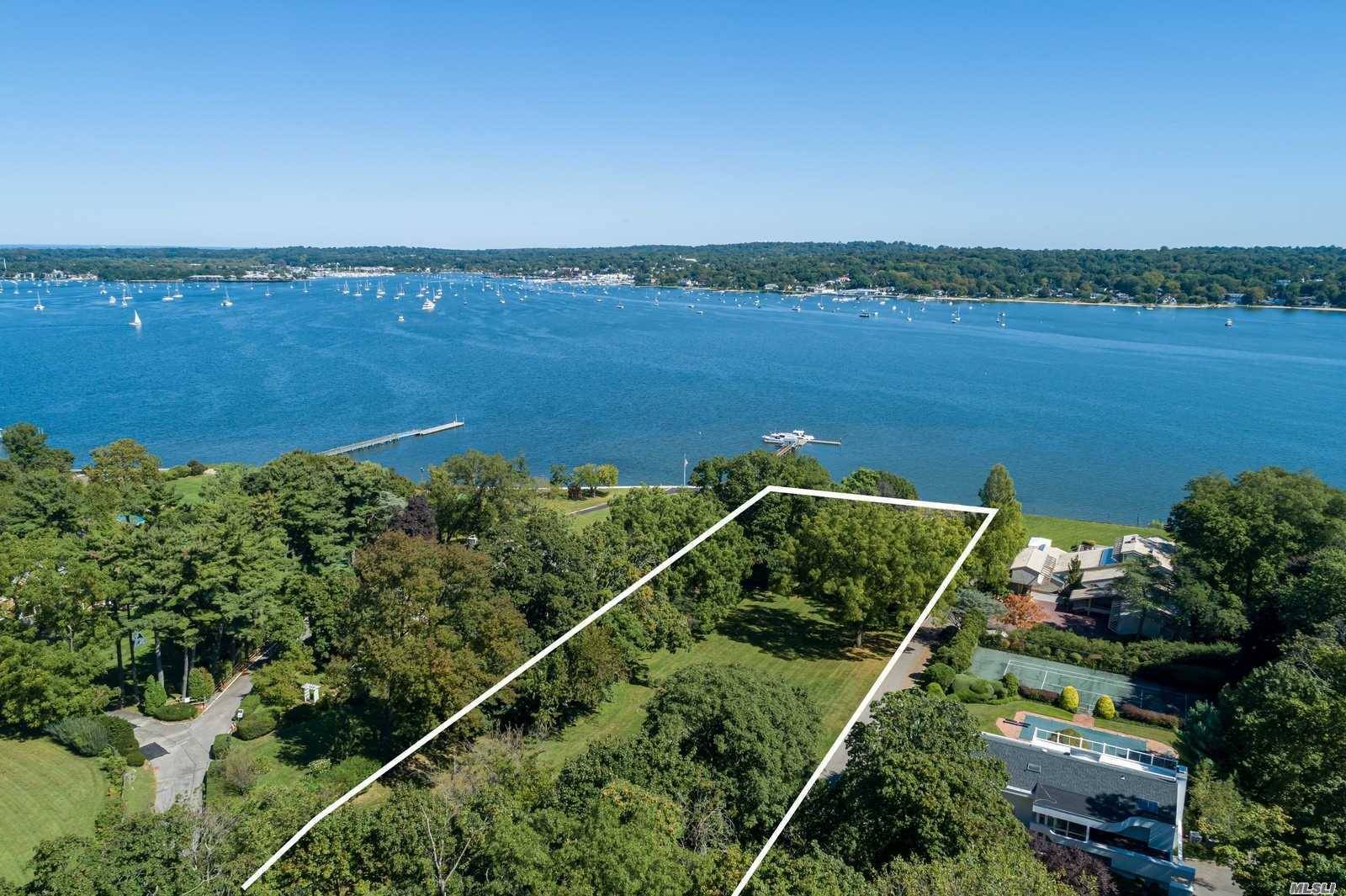 Breathtaking Unobstructed Panoramic View of Manhasset Bay, Exquisite in Everyway.