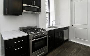 NO FEE! Gut Renovated Upper East Side Classic!