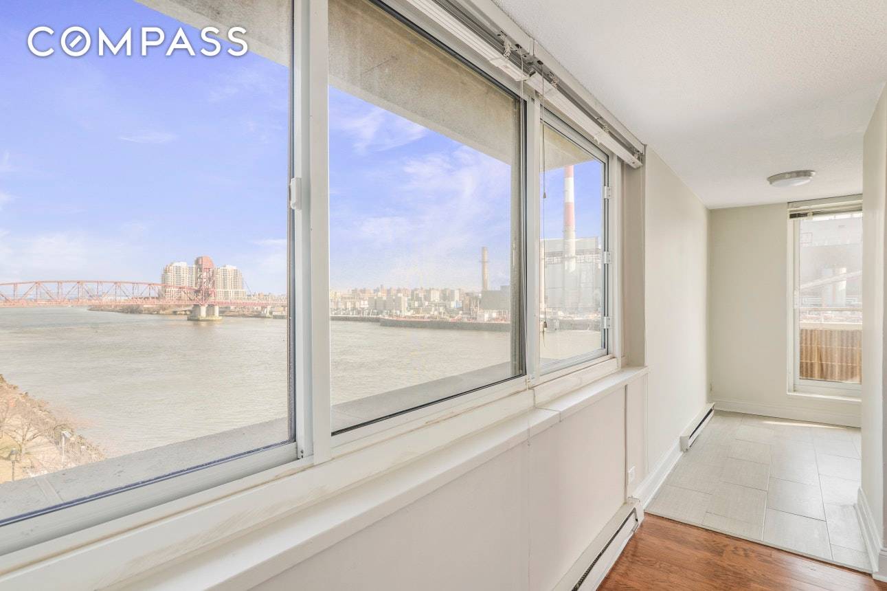 Perfect apartment with spacious walk in closet, south water views into Manhattan and East River.