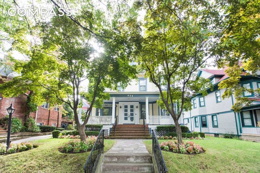 Located on a beautiful tree lined street in the Historic Landmark section of Fiske Terrace, this stately Victorian home welcomes you with an expansive front porch overlooking a manicured landscaped ...
