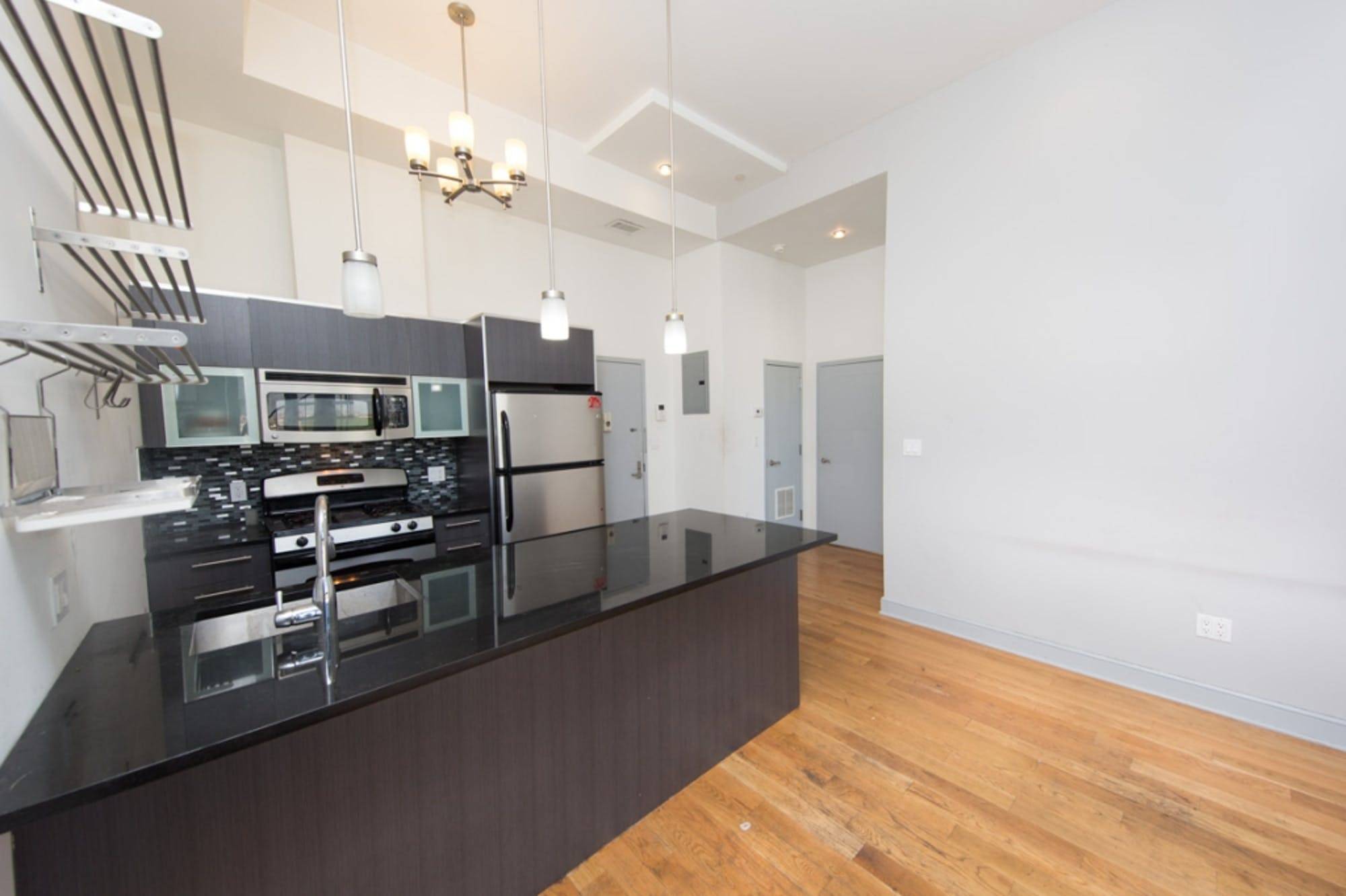 Welcome to 365 Union Avenue 365 Union Avenue is situated amongst many great conveniences.