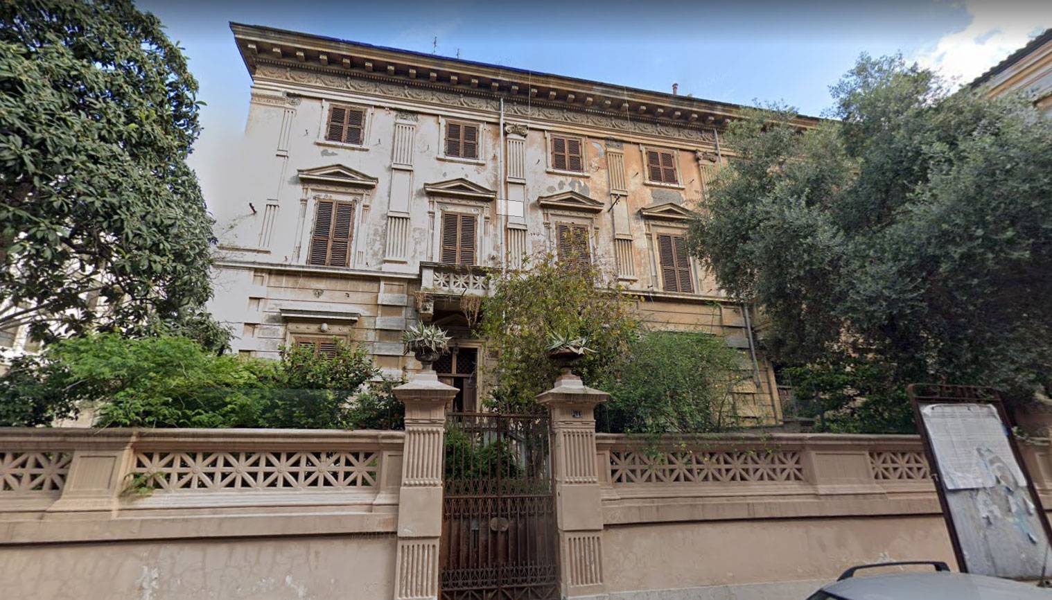 Hotel /Villa Development for Sale in Rome, Italia