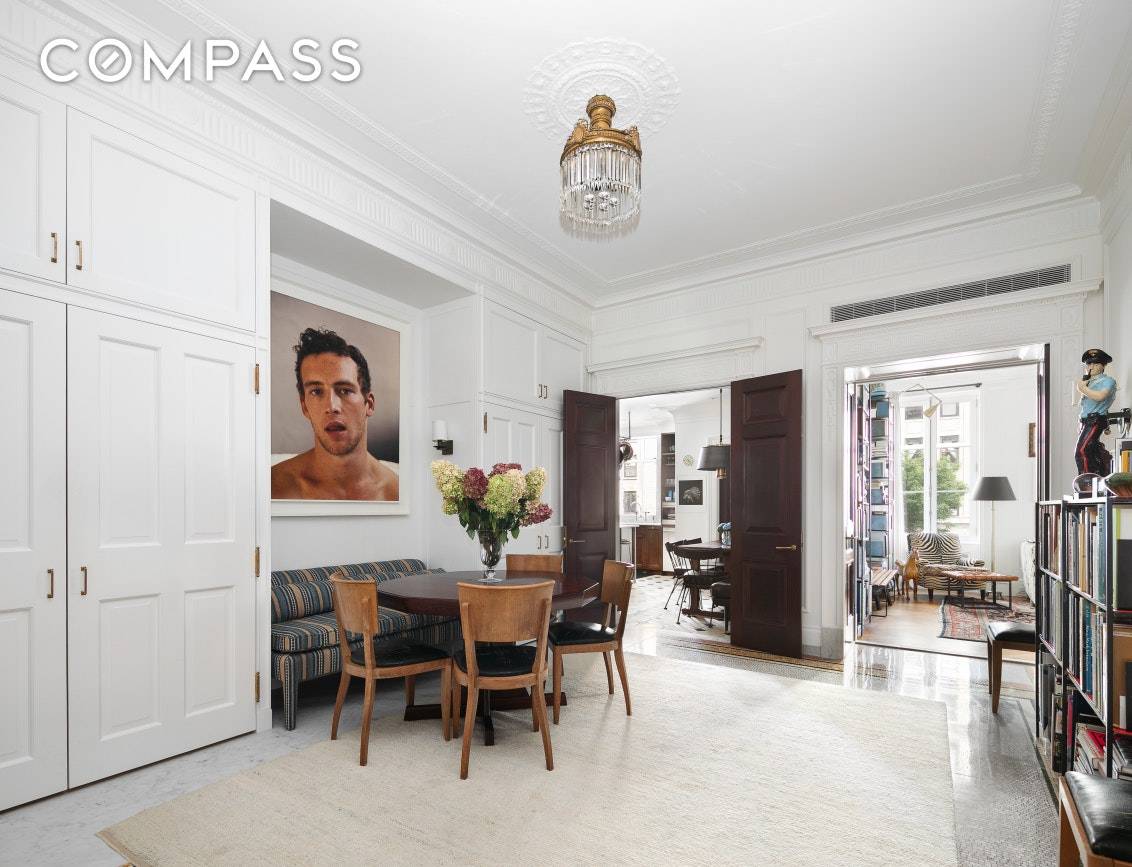 No detail was overlooked during the impeccable renovation of this stunning and elegant three bed, three bath residence at the The Apthorp, the Upper West Side s most iconic luxury ...
