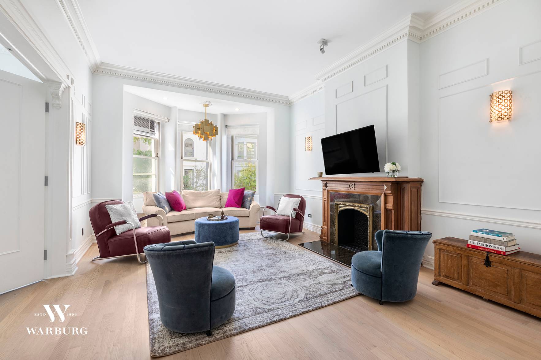Elegant and refined, this stunning duplex with a spacious terrace is situated on one of Carnegie Hill's most beautiful treelined blocks, in an impressive 25' wide limestone mansion with a ...