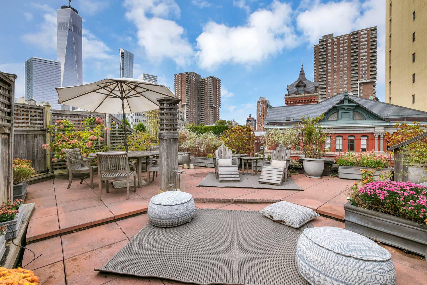 TRIBECA PENTHOUSE WITH PRIVATE ROOFDECK