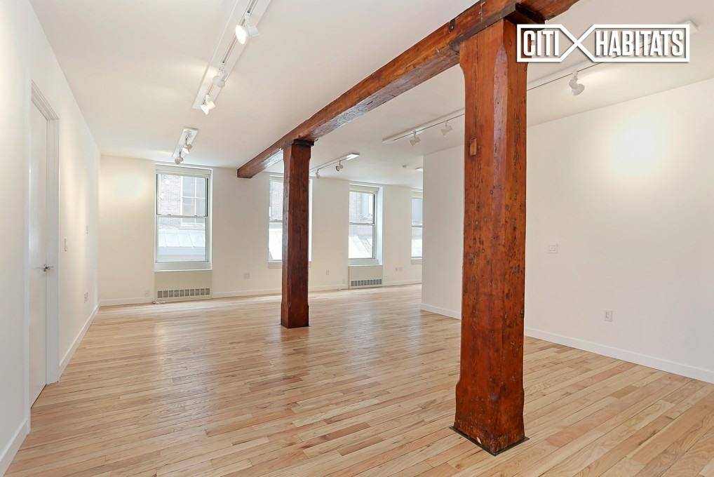 REAL SOHO LOFT ! ! This Brand New Gut Renovated, 2 Bed, 2 full baths is located on Wooster between Prince amp ; Houston in a boutique Loft Building, Elevator, ...