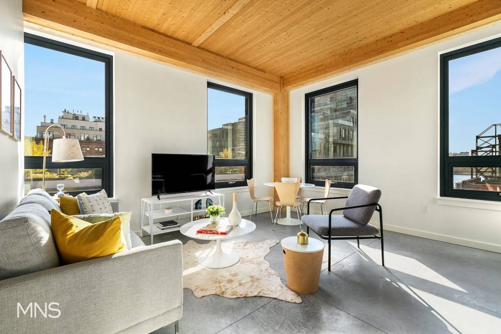 Brand New 3 Bedroom Apartment Now Available at 360 Wythe 1 Month Free !