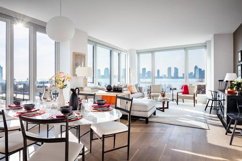 Tribeca Luxury No Fee Three Bedroom with River Views!