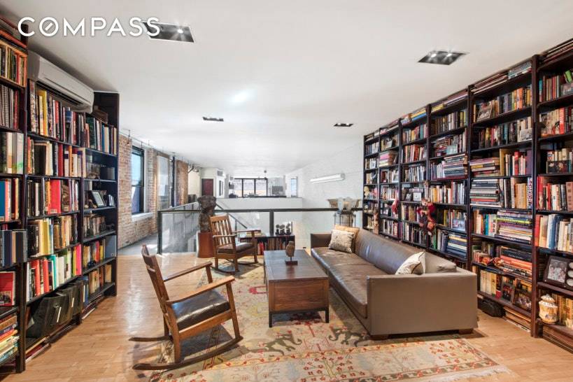This classic, rare and expansive modernist duplex loft approximately 4, 200 sqft of space in a boutique Chelsea co op is the ultimate in exclusive luxury living and entertaining with ...