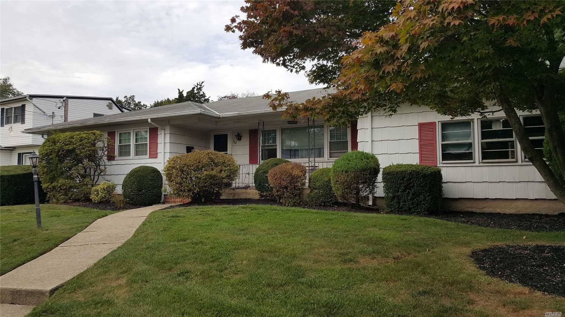 Spacious three bedroom ranch in Bethpage.