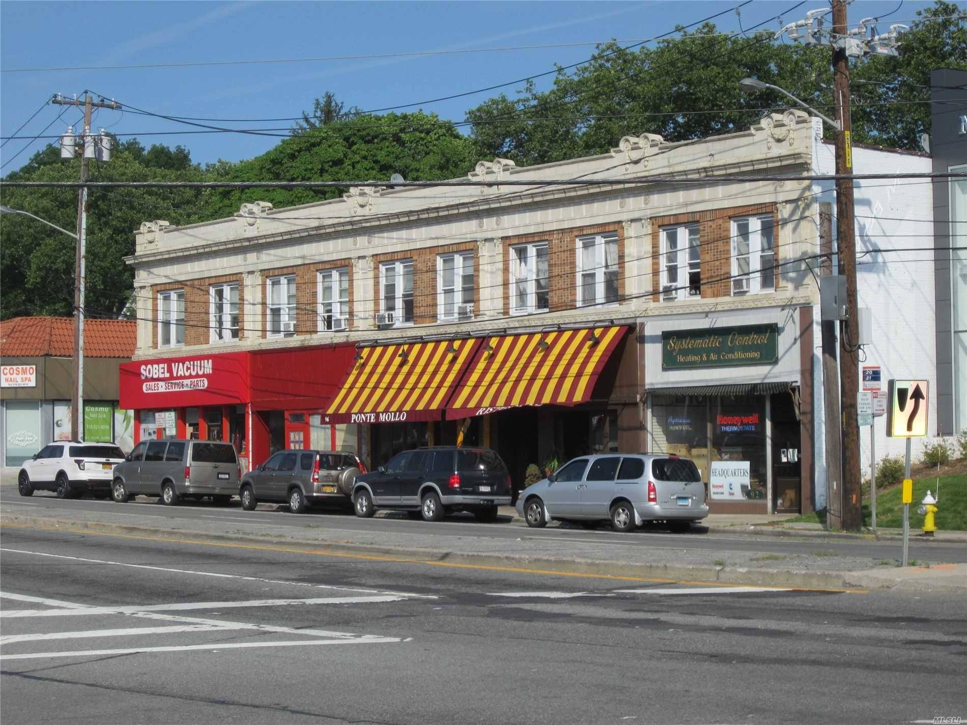 1500 sq ft Storefront for lease at one of the busiest intersections on the North Shore of Long Island on Northern Blvd.