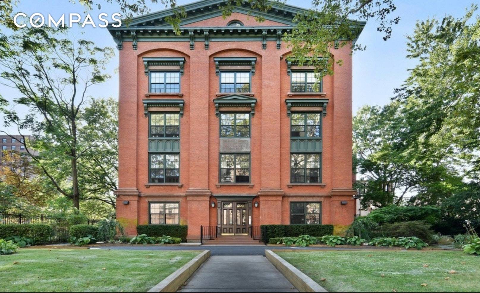 Rarely available, generously proportioned 2 bedroom, 2 bath located in the Graham Home for the Old Ladies an architectural gem located in Brooklyn's historic landmark district of Clinton Hill.