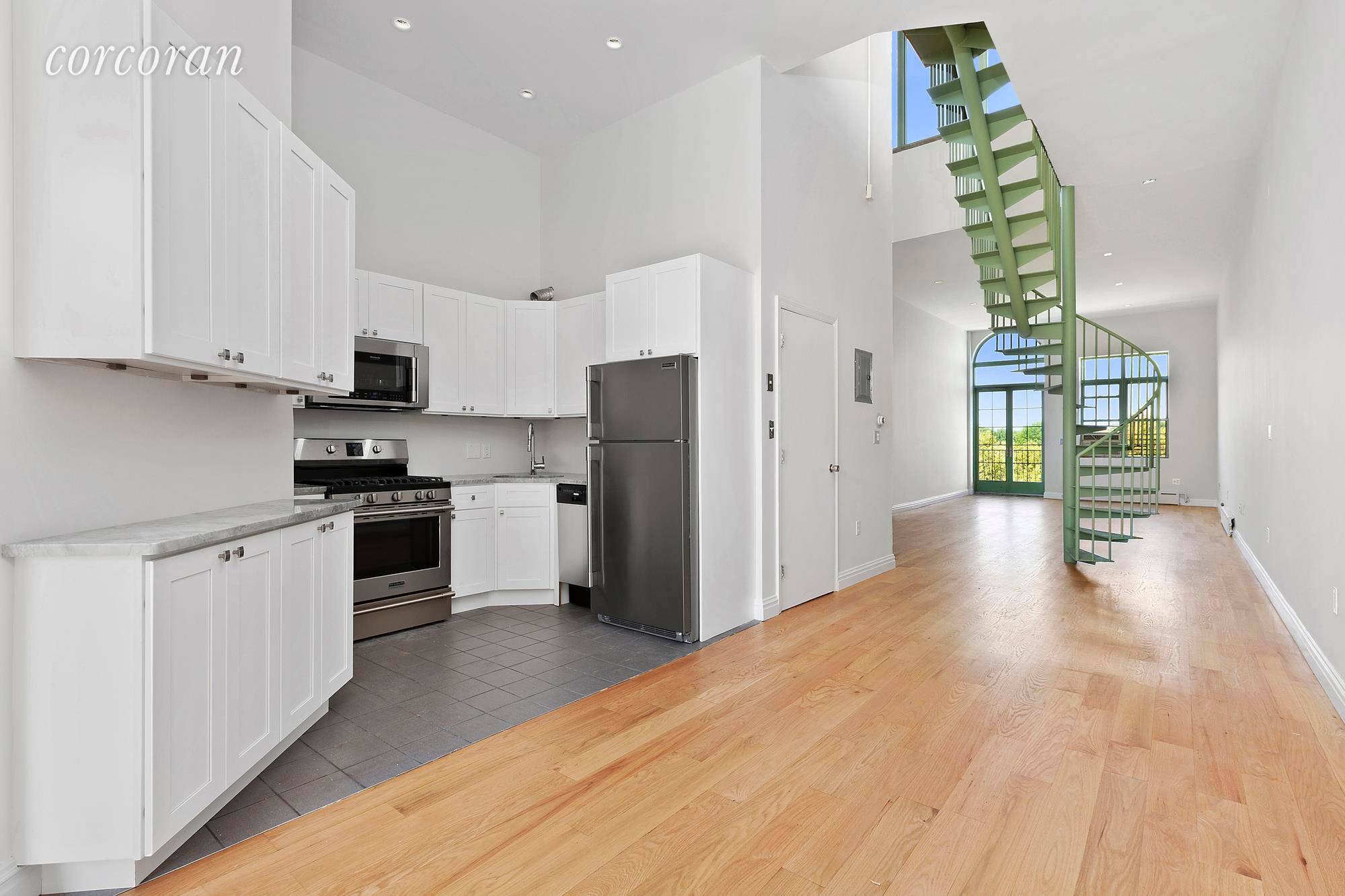 Gut Renovated Oasis overlooking McCarren Park and NYC !