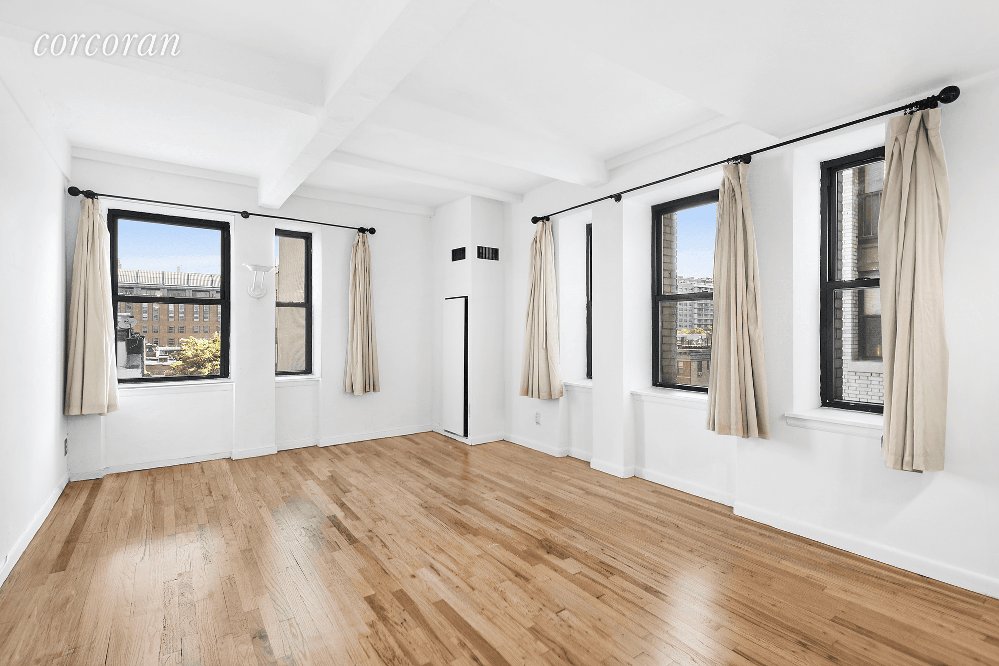 Welcome home to this beautiful, bright, renovated corner studio !