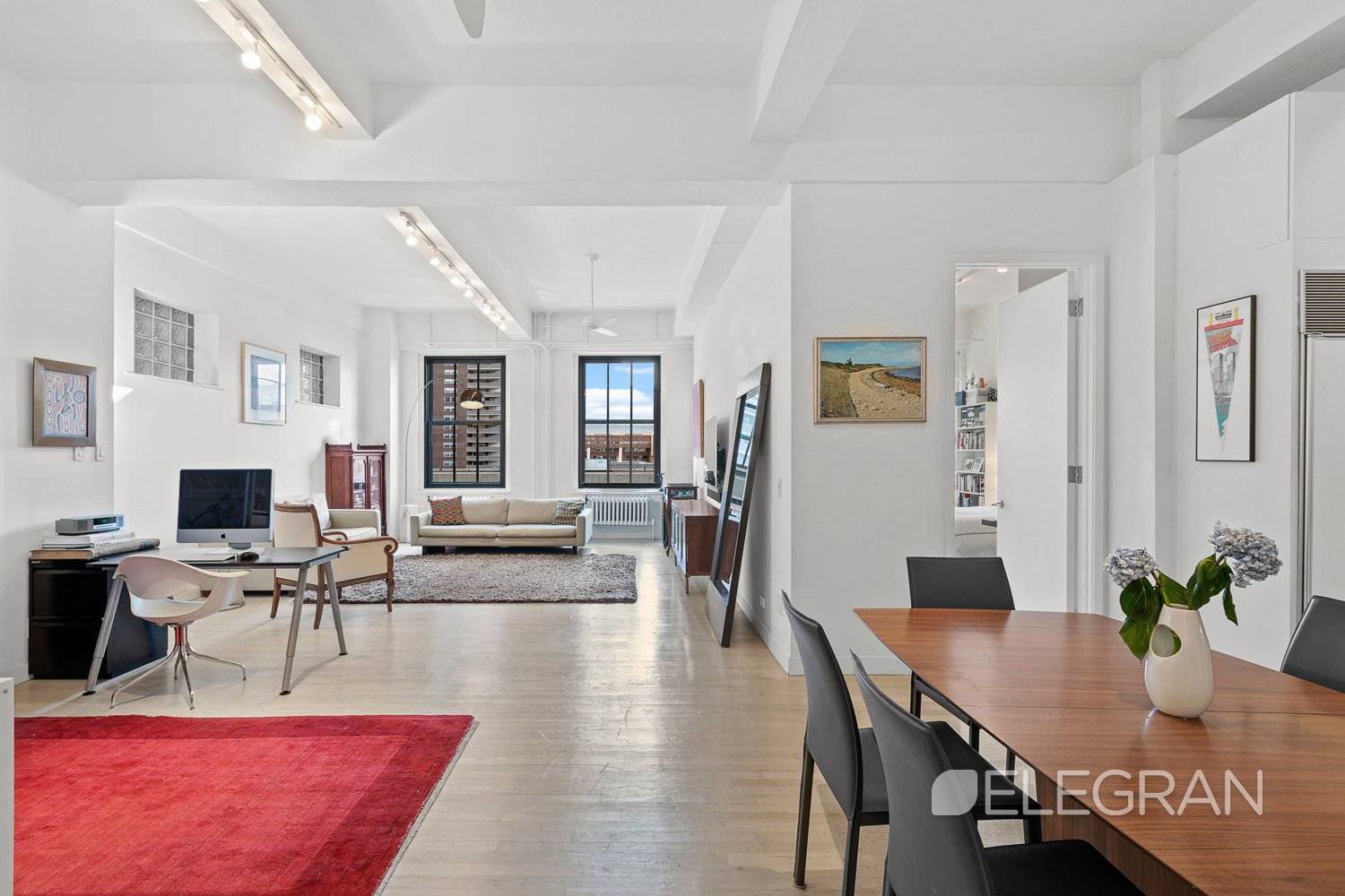 Located on a quiet cobblestone street in prime Tribeca, you will find this spacious 2 bedroom, 2 bathroom home with soaring 11.