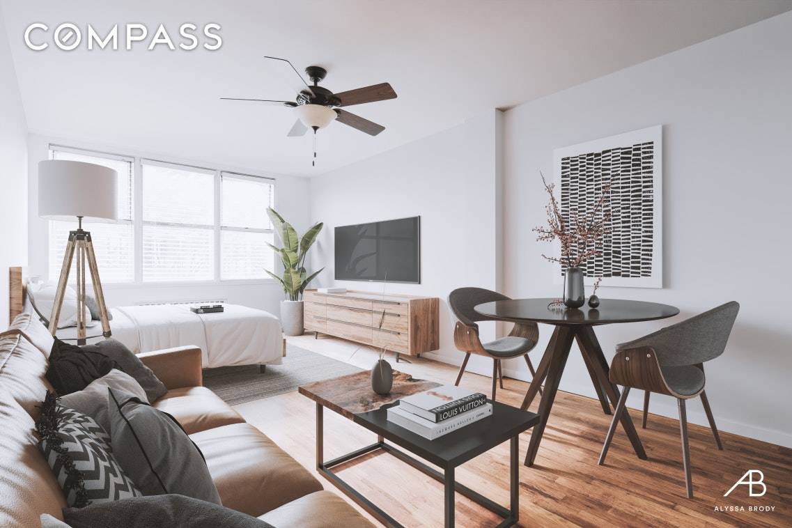 This studio unit is located in the heart of Greenwich Village on the desirable Thompson Street.