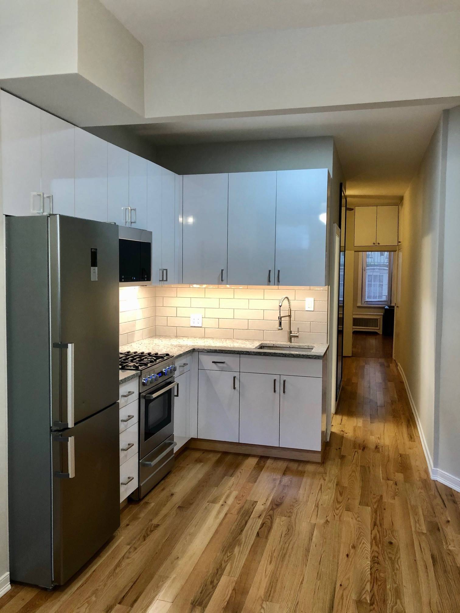 Renovated 1 Bedroom Apartment in the Heart of Greenpoint!