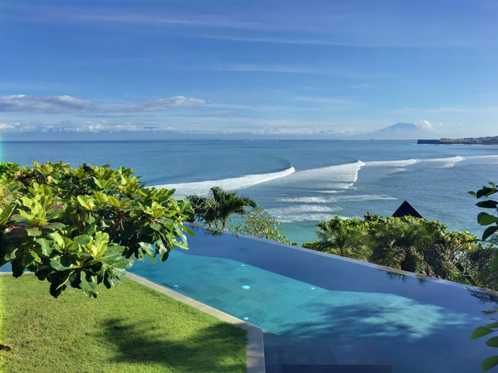 Bali - Cliff Front Villa