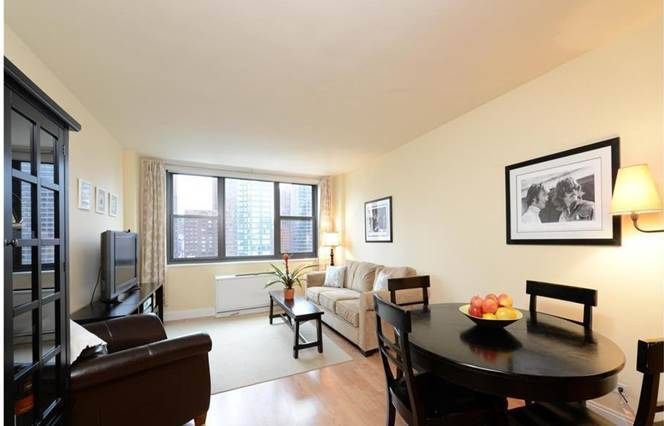 Charming One Bedroom Home in Full-Service Buidling on Second Ave in UES. INVEST wisely! 2nd Ave Subway is Coming up!