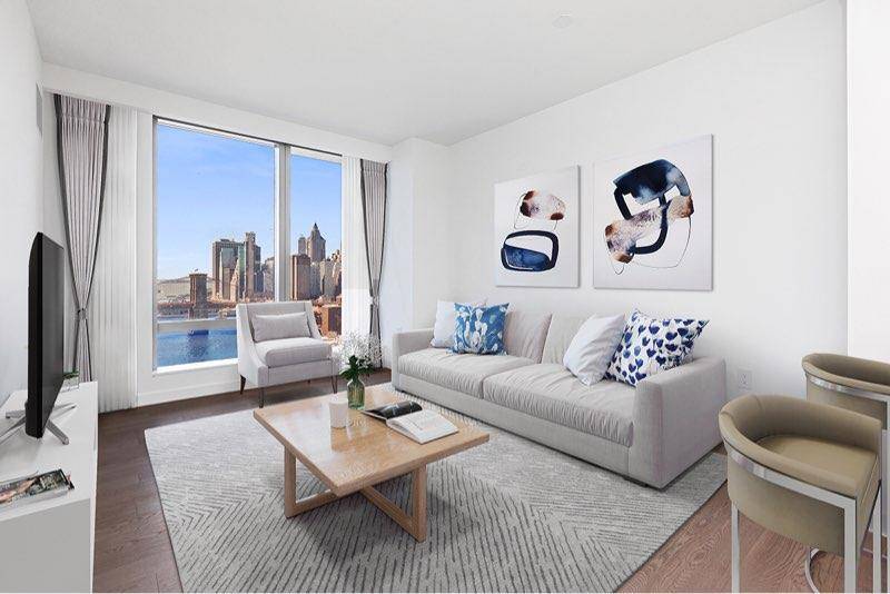 Spacious 723 sqft One Bedroom, One Bathroom with Open River View and Manhattan Bridge View !