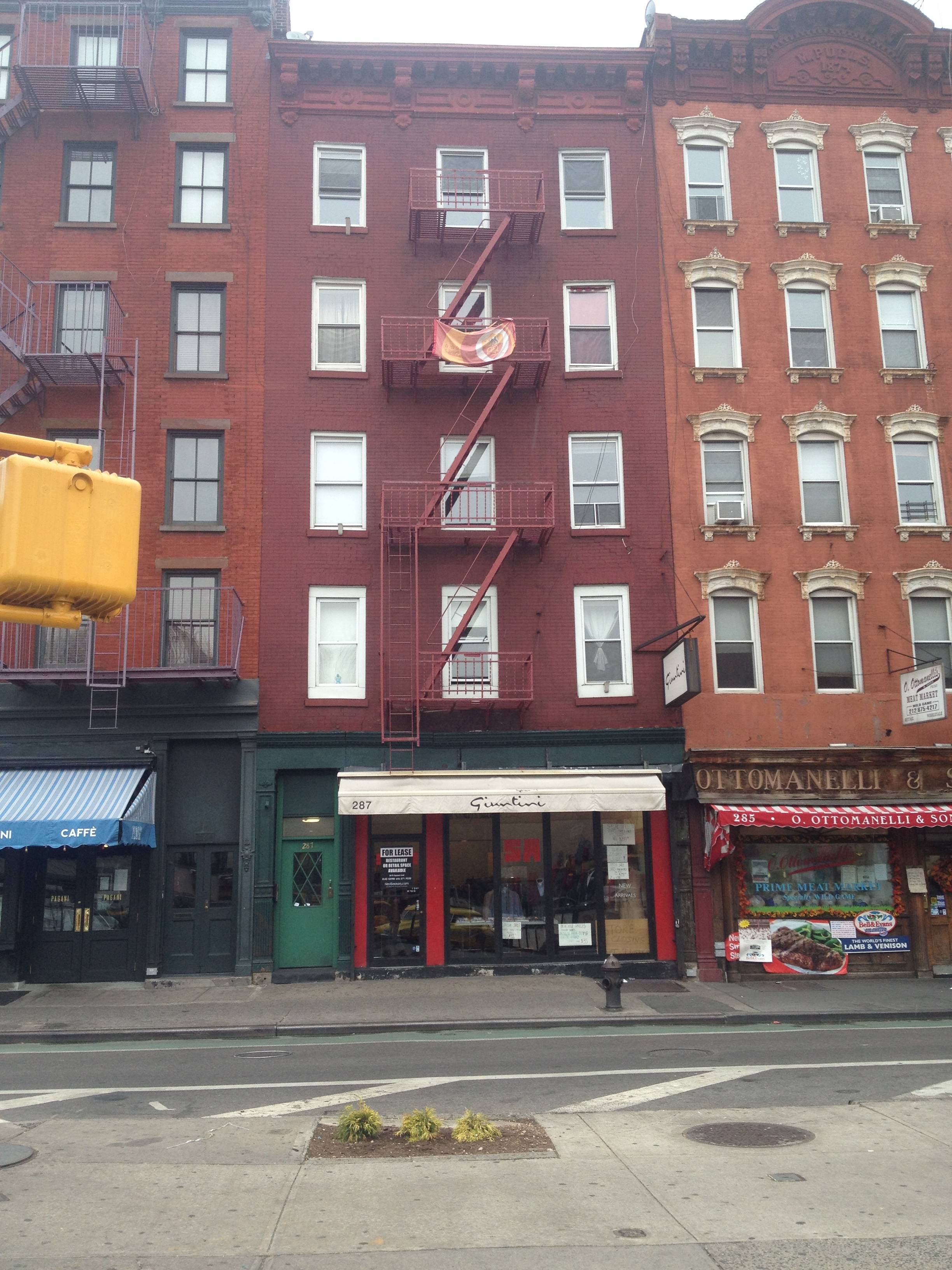 BUILDING IN West Village ON SALE - MIXED USE