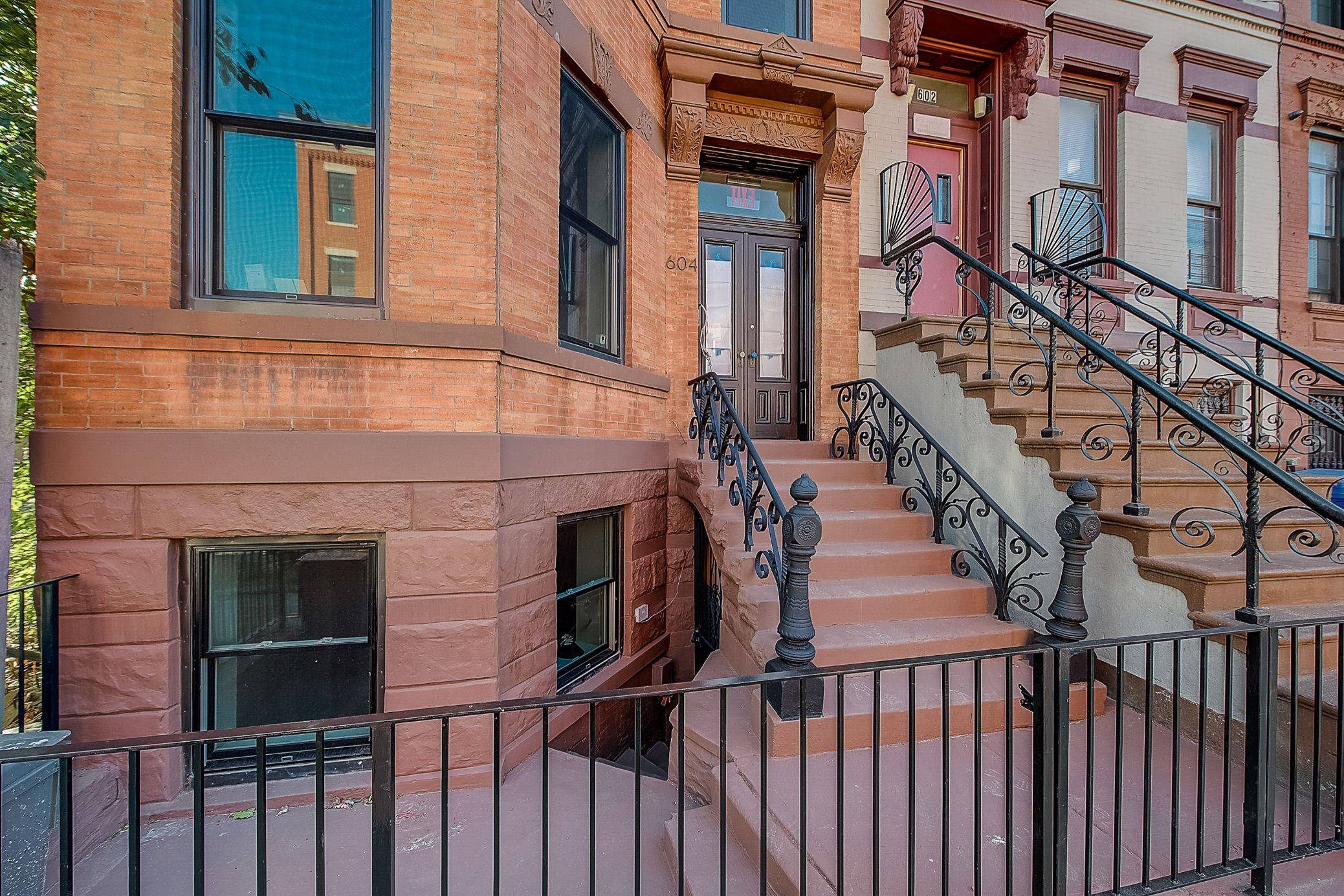 This 3 bedroom duplex condo with two and a half baths in handsome red brick townhouse has a spacious open layout kitchen with a living room dining room combo.
