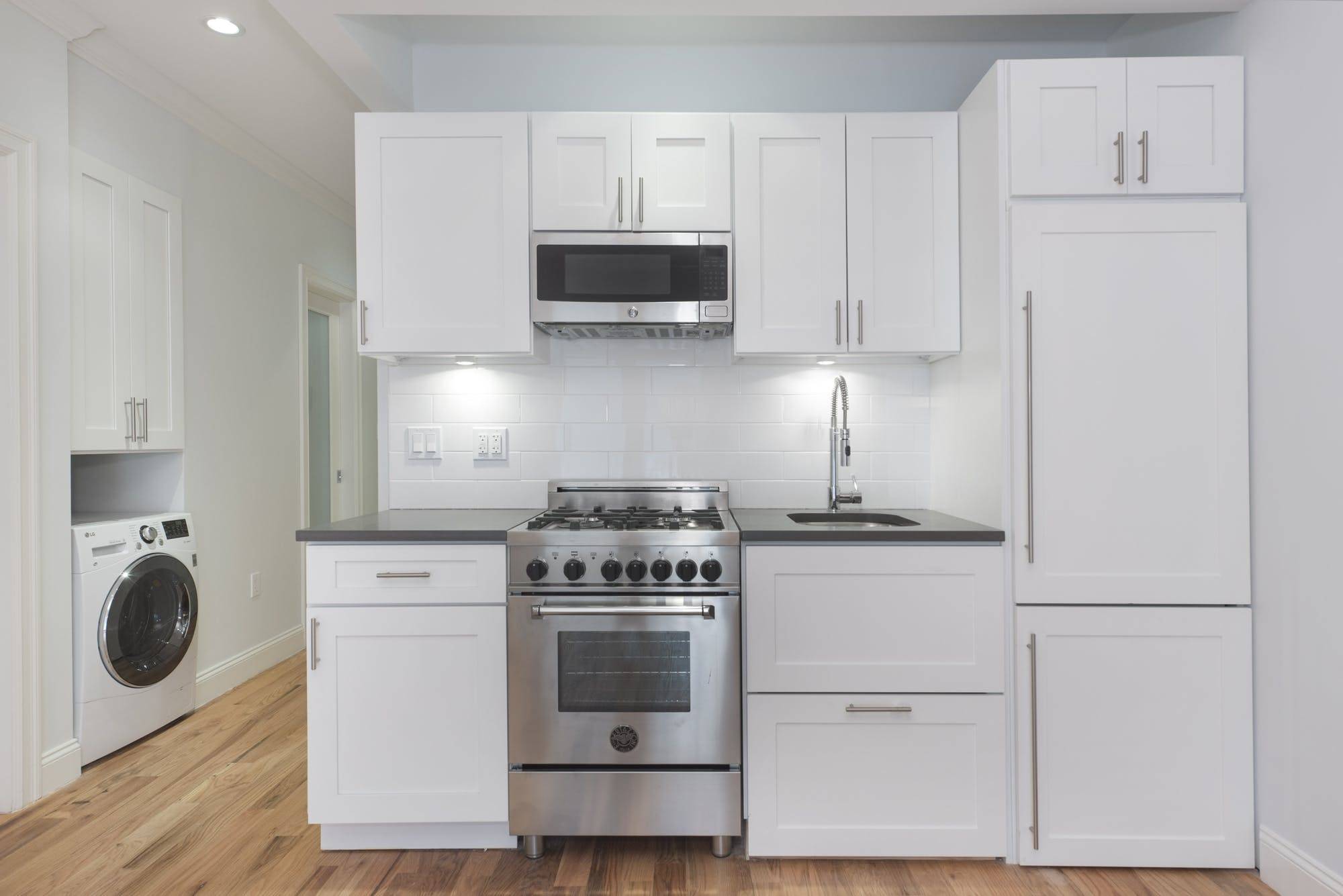 No Fee 1. 5 Months Free Rent Come view this beautifully renovated 3 bedroom apartment, located in Hell's Kitchen.