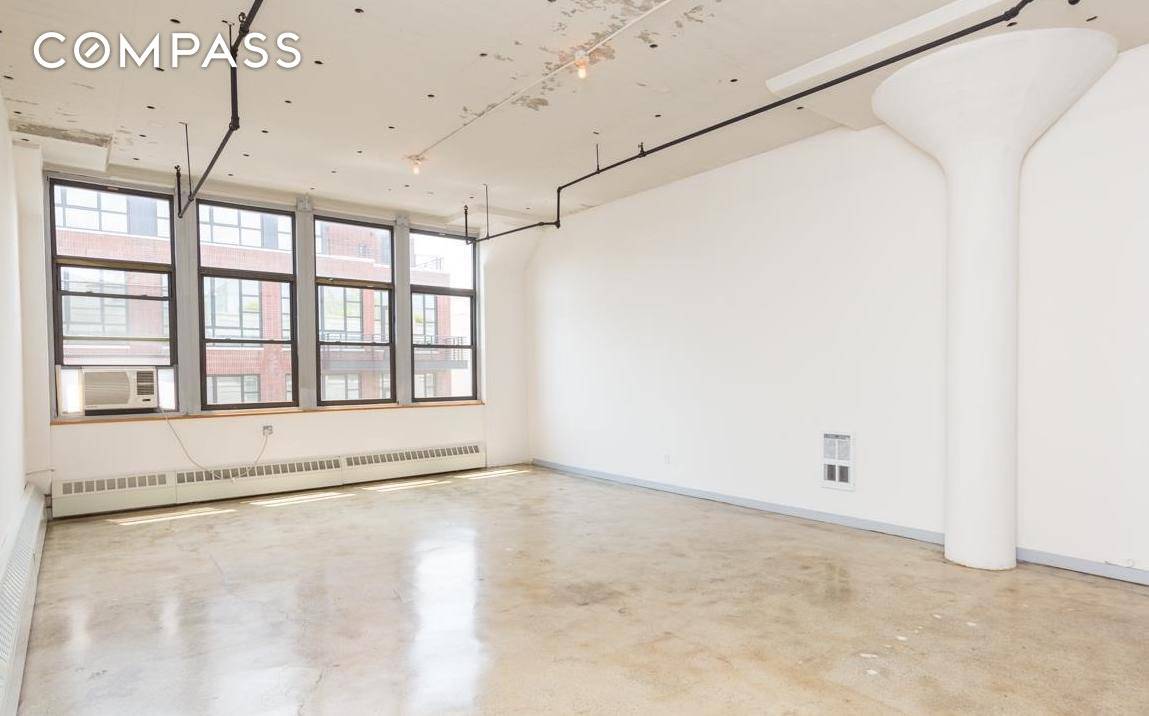 Gorgeous 1, 100 square foot apartment in prime Williamsburg on the 4th floor of one of Brooklyn's most beautiful rental loft buildings.
