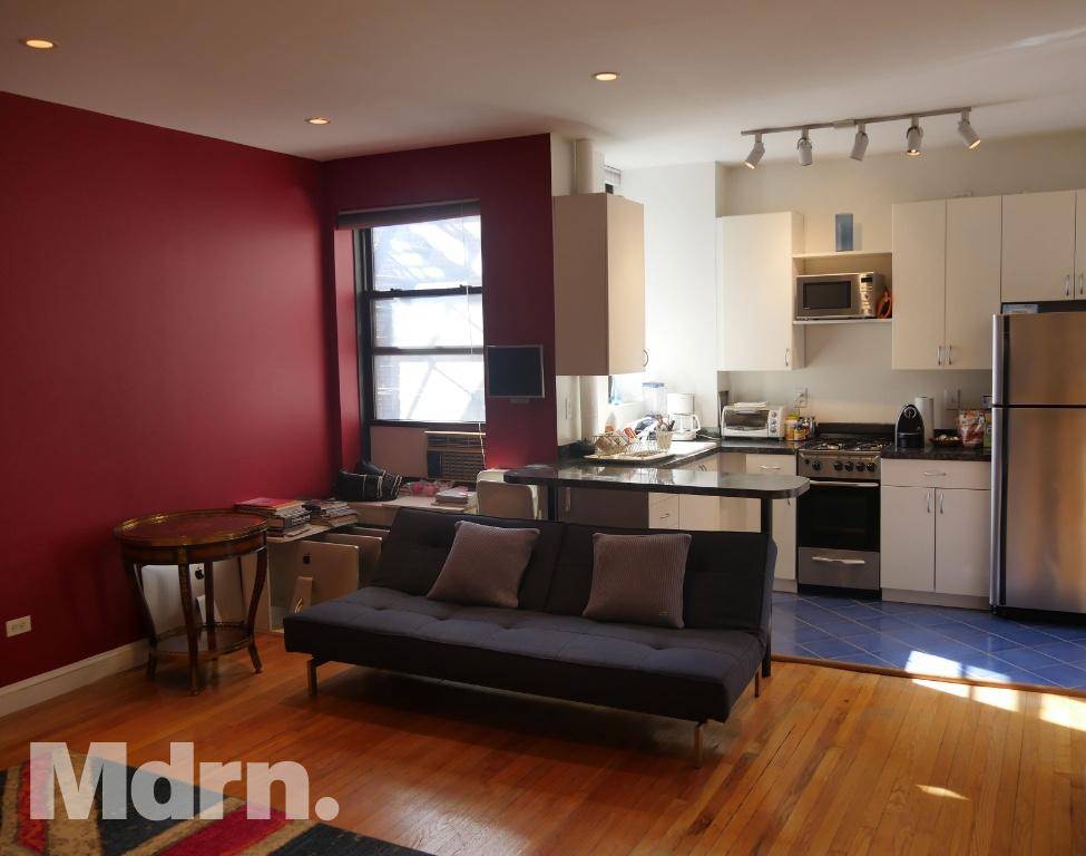 Sprawling open concept one bedroom and one and a half bathroom apartment in the heart of Morningside Heights !