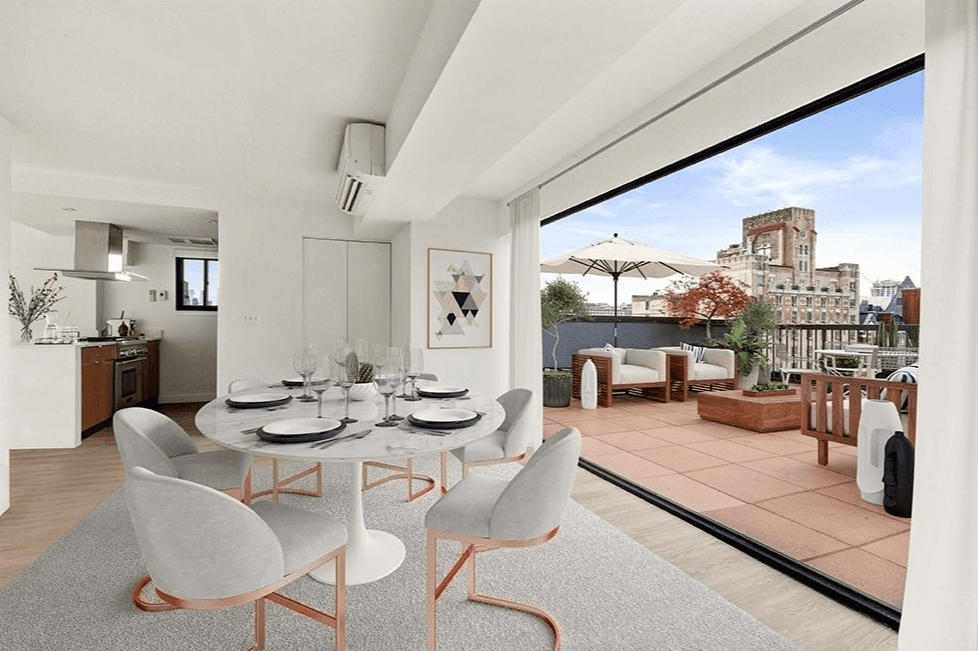 2 Bedroom With Massive Private Terrace In Chelsea