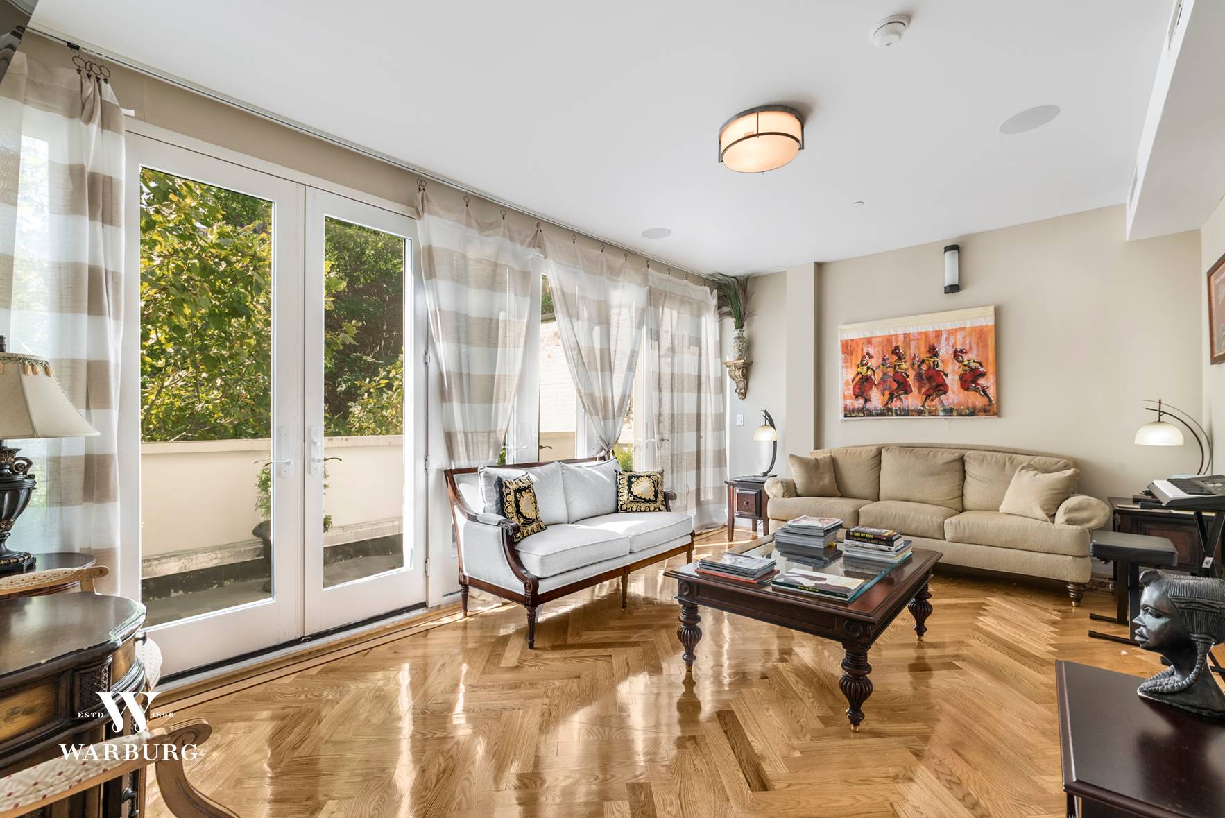 PRICE REDUCTION ! Distinctive and with numerous options for conversion investment, 32 East 74th Street is situated on the most coveted and charming city blocks on the Upper East Side, ...