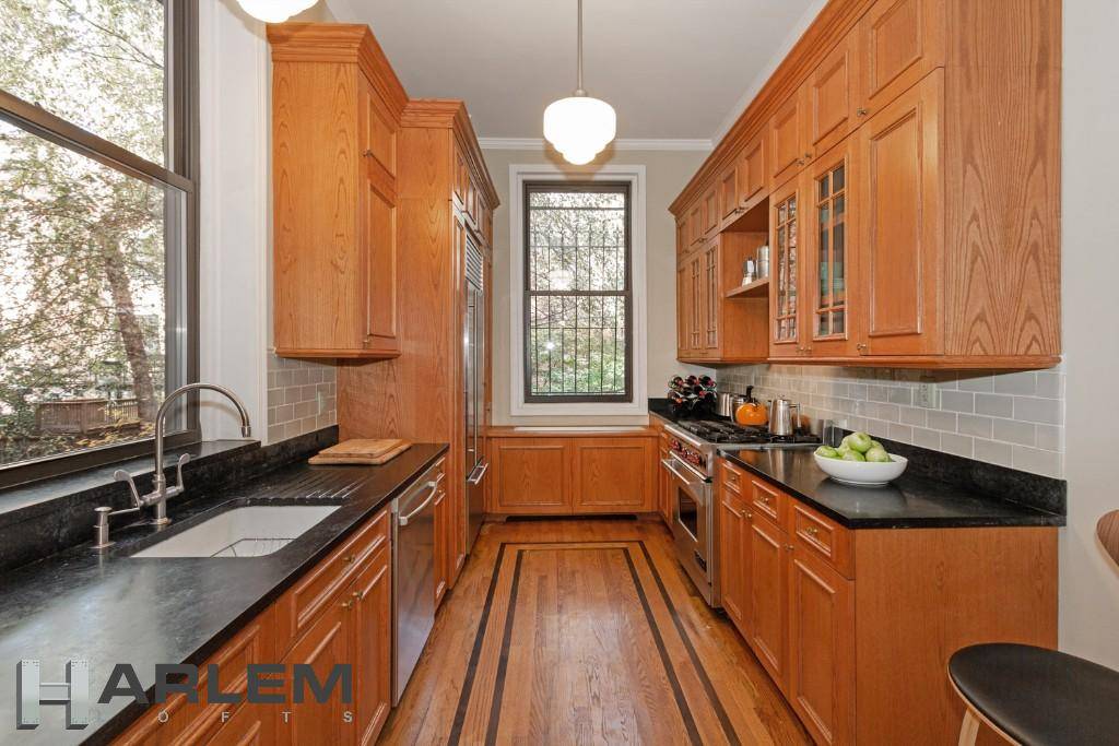 Situated on a leafy street in the heart of the Mount Morris Park Historic District in Renaissance Harlem, this elegant Landmarked 2 unit Renaissance Revival brownstone built in 1895 96 ...