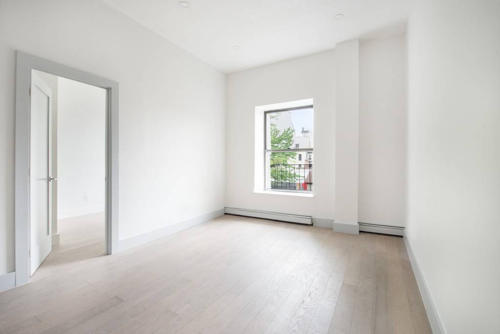 Renovated Park Slope Two Bedroom No Fee !