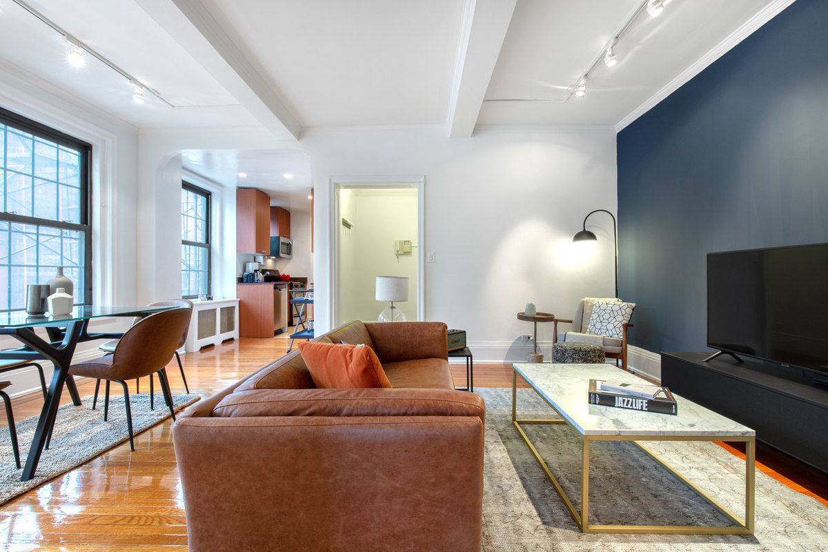 Come live in this stunning apartment in the Upper East Side