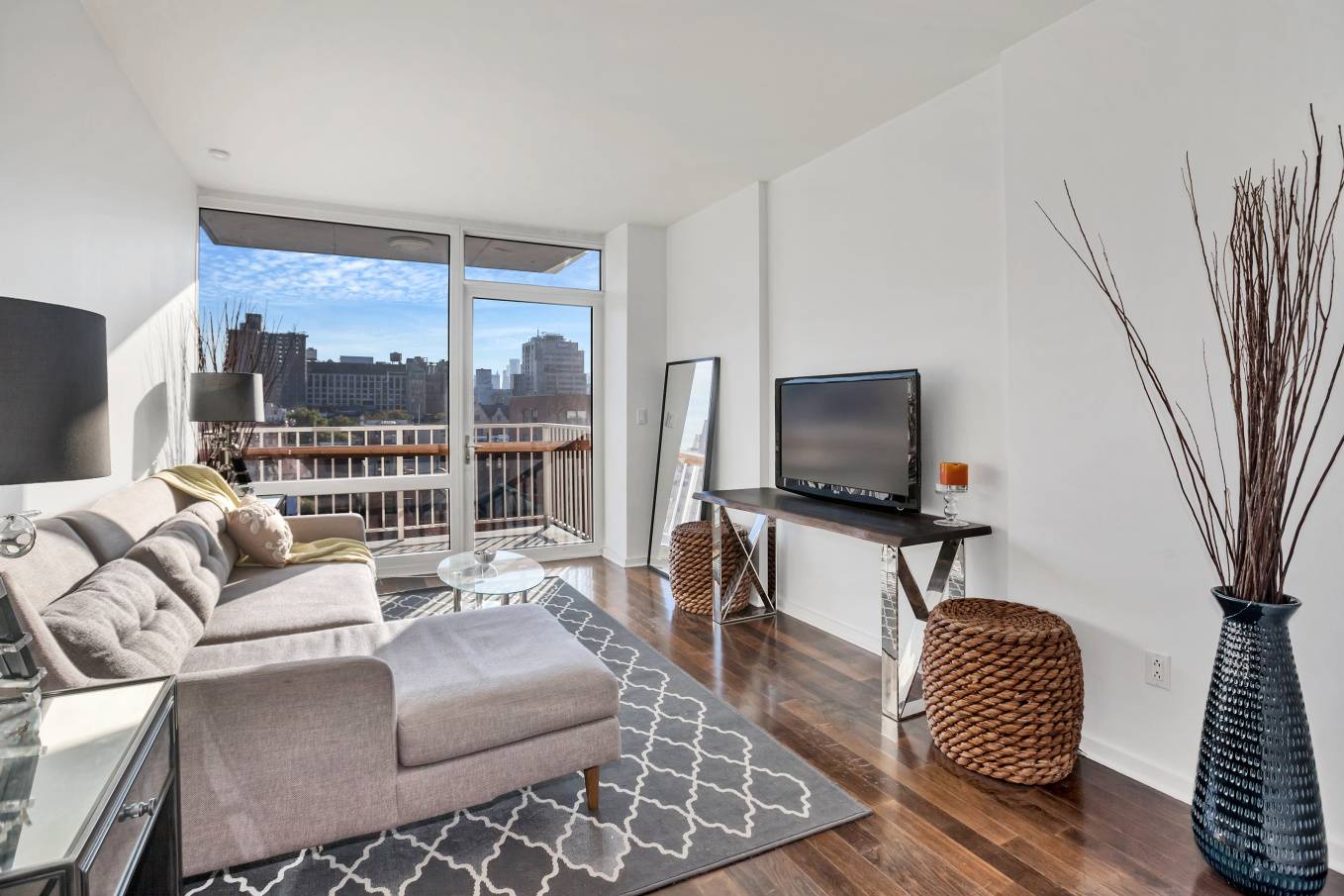 Surround yourself in breathtaking views, private outdoor space and exceptional interiors in this designer one bedroom, one bathroom home in a full service luxury Gramercy condominium.